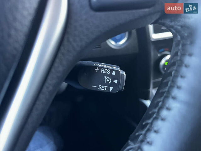 Белый Тойота Аурис, объемом двигателя 1.8 л и пробегом 226 тыс. км за 11499 $, фото 27 на Automoto.ua