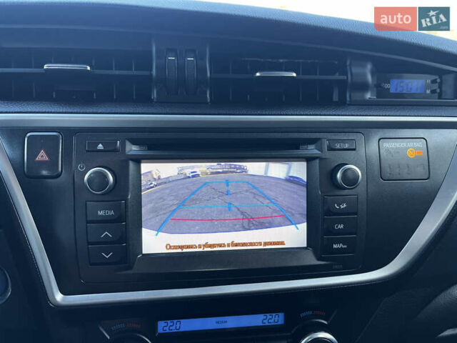 Білий Тойота Ауріс, об'ємом двигуна 1.8 л та пробігом 226 тис. км за 11499 $, фото 31 на Automoto.ua