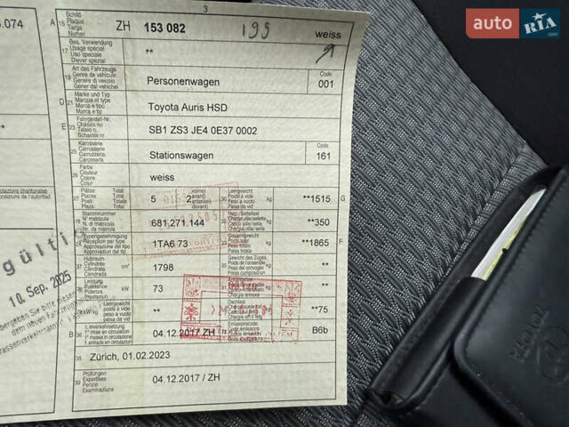 Белый Тойота Аурис, объемом двигателя 1.8 л и пробегом 200 тыс. км за 15700 $, фото 54 на Automoto.ua