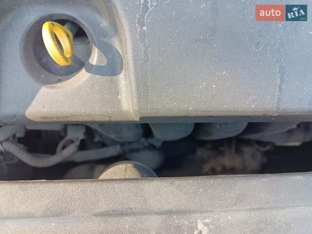 Черный Тойота Аурис, объемом двигателя 1.6 л и пробегом 199 тыс. км за 5950 $, фото 37 на Automoto.ua