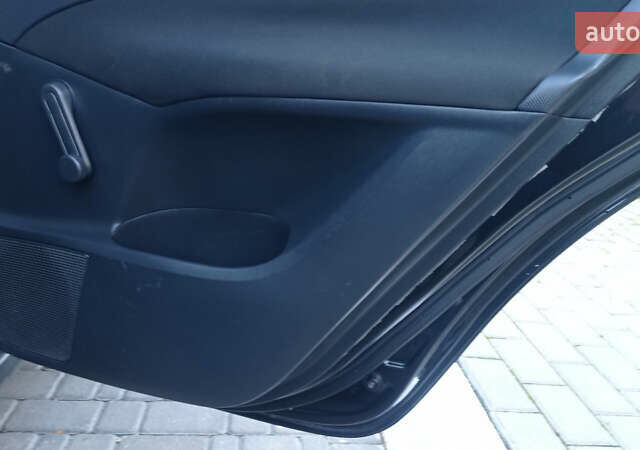 Черный Тойота Аурис, объемом двигателя 1.6 л и пробегом 236 тыс. км за 5900 $, фото 16 на Automoto.ua