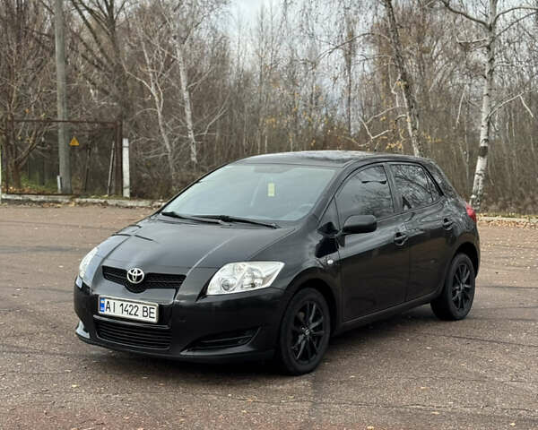 Черный Тойота Аурис, объемом двигателя 1.6 л и пробегом 301 тыс. км за 5999 $, фото 10 на Automoto.ua