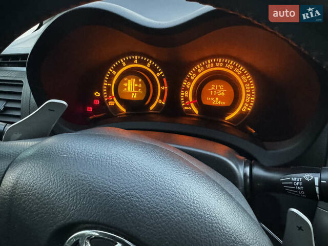 Черный Тойота Аурис, объемом двигателя 1.6 л и пробегом 245 тыс. км за 7000 $, фото 17 на Automoto.ua