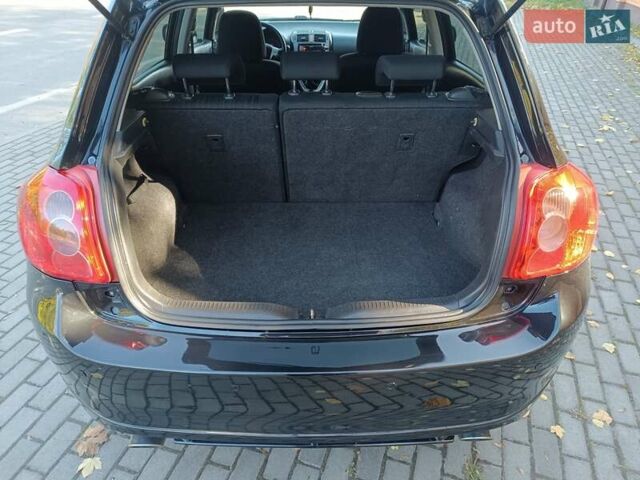 Черный Тойота Аурис, объемом двигателя 1.6 л и пробегом 199 тыс. км за 5950 $, фото 19 на Automoto.ua