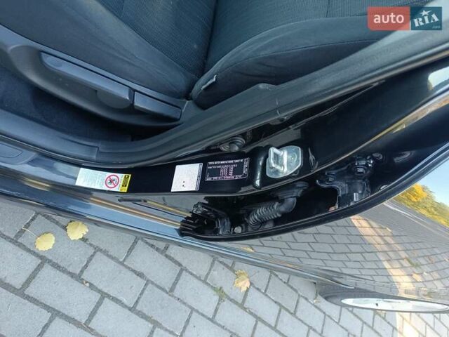 Черный Тойота Аурис, объемом двигателя 1.6 л и пробегом 199 тыс. км за 5950 $, фото 4 на Automoto.ua