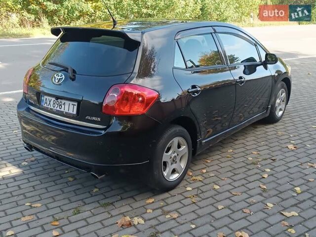 Черный Тойота Аурис, объемом двигателя 1.6 л и пробегом 199 тыс. км за 5950 $, фото 60 на Automoto.ua