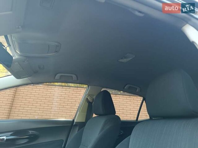 Черный Тойота Аурис, объемом двигателя 1.6 л и пробегом 199 тыс. км за 5950 $, фото 13 на Automoto.ua