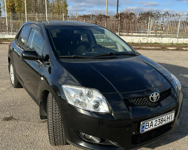 Чорний Тойота Ауріс, об'ємом двигуна 1.6 л та пробігом 115 тис. км за 7800 $, фото 2 на Automoto.ua