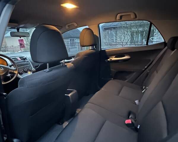 Чорний Тойота Ауріс, об'ємом двигуна 1.6 л та пробігом 166 тис. км за 6200 $, фото 9 на Automoto.ua