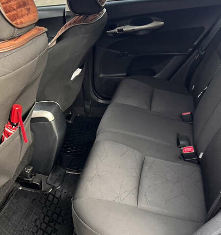 Черный Тойота Аурис, объемом двигателя 1.6 л и пробегом 180 тыс. км за 6600 $, фото 7 на Automoto.ua