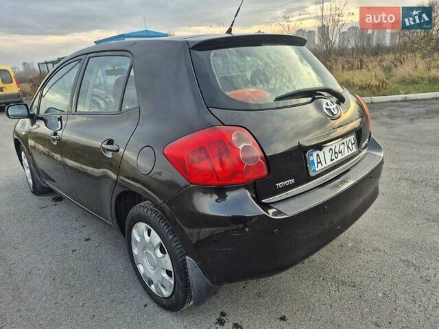 Черный Тойота Аурис, объемом двигателя 1.6 л и пробегом 134 тыс. км за 6900 $, фото 6 на Automoto.ua