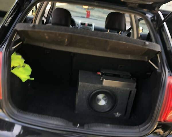 Черный Тойота Аурис, объемом двигателя 1.4 л и пробегом 272 тыс. км за 5900 $, фото 26 на Automoto.ua