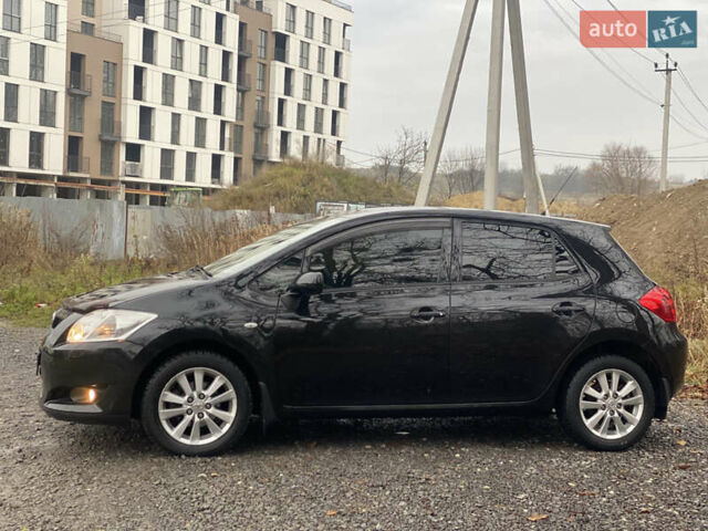 Черный Тойота Аурис, объемом двигателя 1.6 л и пробегом 218 тыс. км за 7000 $, фото 9 на Automoto.ua