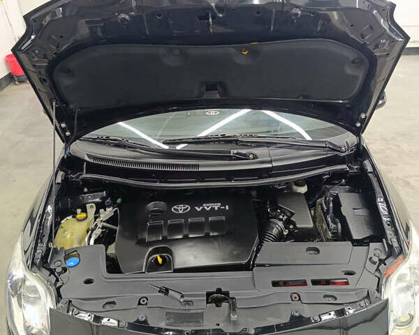 Чорний Тойота Ауріс, об'ємом двигуна 1.6 л та пробігом 187 тис. км за 6200 $, фото 27 на Automoto.ua