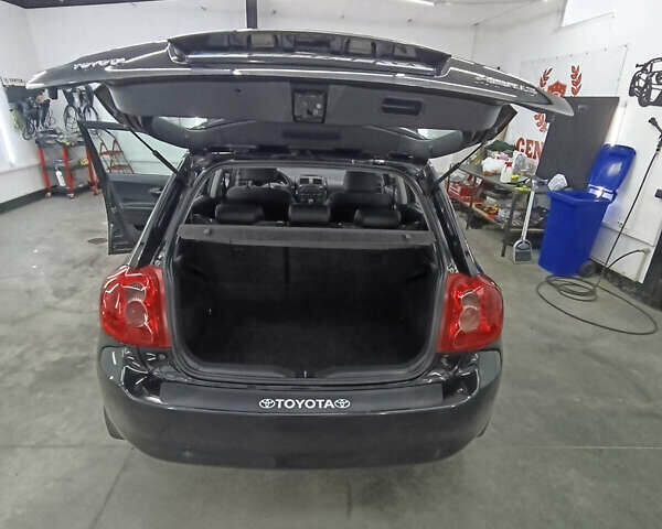 Чорний Тойота Ауріс, об'ємом двигуна 1.6 л та пробігом 187 тис. км за 6200 $, фото 21 на Automoto.ua