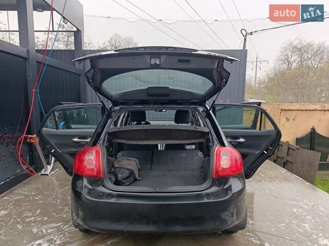 Чорний Тойота Ауріс, об'ємом двигуна 1.6 л та пробігом 154 тис. км за 6700 $, фото 3 на Automoto.ua