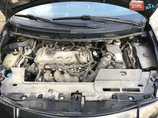 Черный Тойота Аурис, объемом двигателя 1.6 л и пробегом 141 тыс. км за 6200 $, фото 14 на Automoto.ua