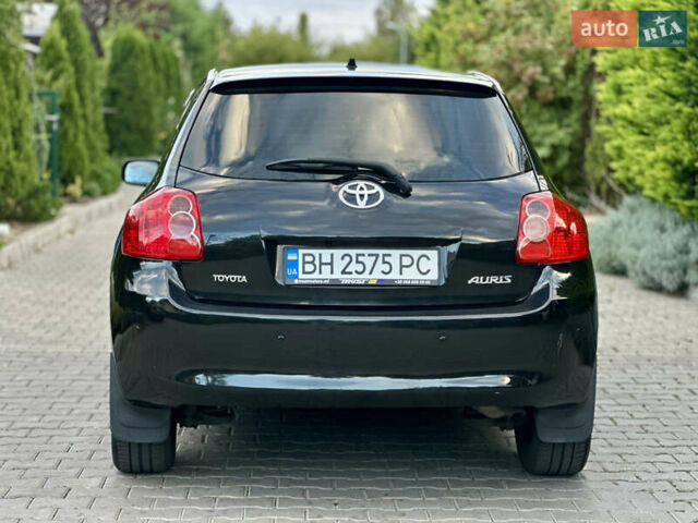 Черный Тойота Аурис, объемом двигателя 1.6 л и пробегом 159 тыс. км за 8200 $, фото 9 на Automoto.ua
