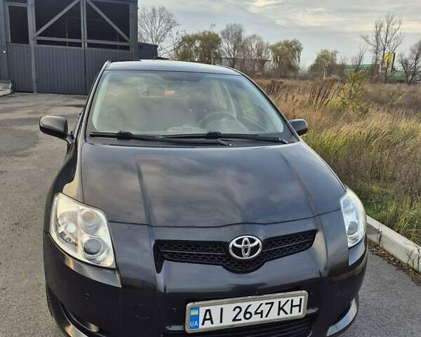 Черный Тойота Аурис, объемом двигателя 1.6 л и пробегом 134 тыс. км за 6900 $, фото 17 на Automoto.ua