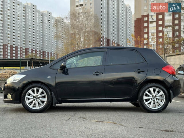 Черный Тойота Аурис, объемом двигателя 1.6 л и пробегом 113 тыс. км за 7400 $, фото 8 на Automoto.ua