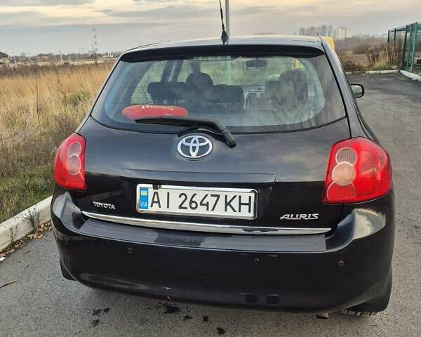 Черный Тойота Аурис, объемом двигателя 1.6 л и пробегом 134 тыс. км за 6900 $, фото 12 на Automoto.ua