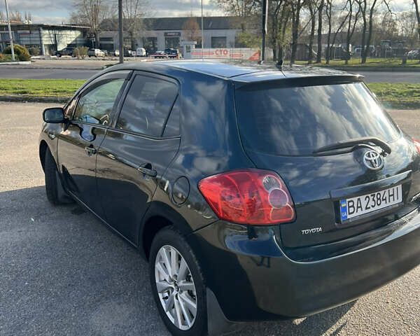 Чорний Тойота Ауріс, об'ємом двигуна 1.6 л та пробігом 115 тис. км за 7800 $, фото 6 на Automoto.ua