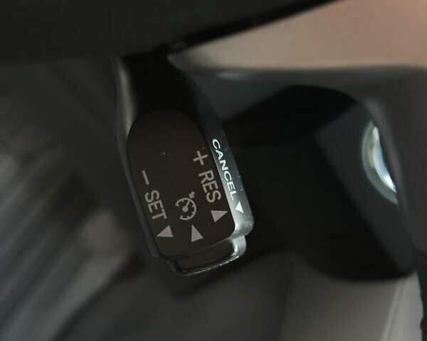 Черный Тойота Аурис, объемом двигателя 1.6 л и пробегом 113 тыс. км за 7400 $, фото 26 на Automoto.ua