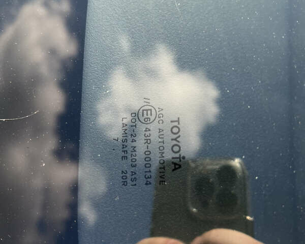 Чорний Тойота Ауріс, об'ємом двигуна 1.6 л та пробігом 115 тис. км за 7800 $, фото 9 на Automoto.ua