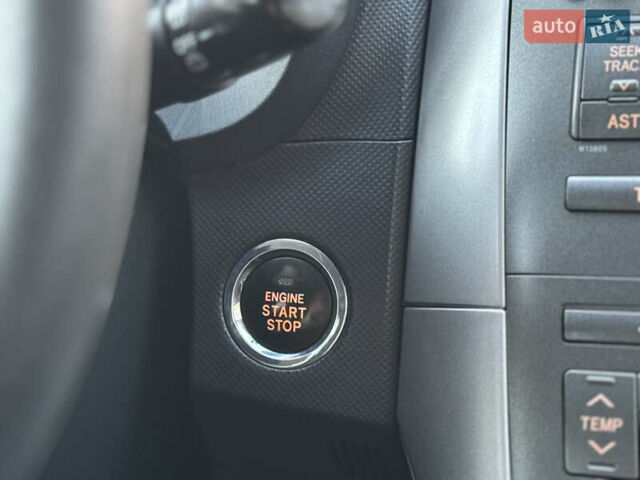 Черный Тойота Аурис, объемом двигателя 1.6 л и пробегом 113 тыс. км за 7400 $, фото 16 на Automoto.ua