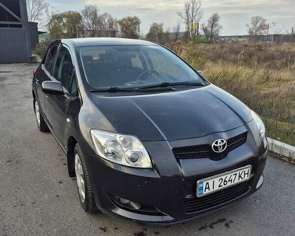 Черный Тойота Аурис, объемом двигателя 1.6 л и пробегом 134 тыс. км за 6900 $, фото 20 на Automoto.ua