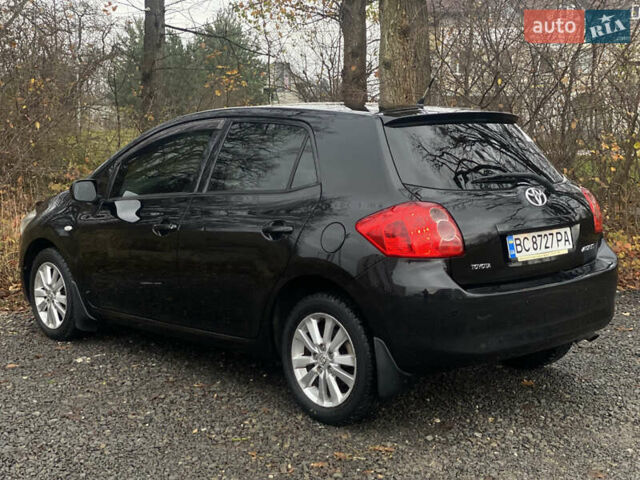 Черный Тойота Аурис, объемом двигателя 1.6 л и пробегом 218 тыс. км за 7000 $, фото 11 на Automoto.ua