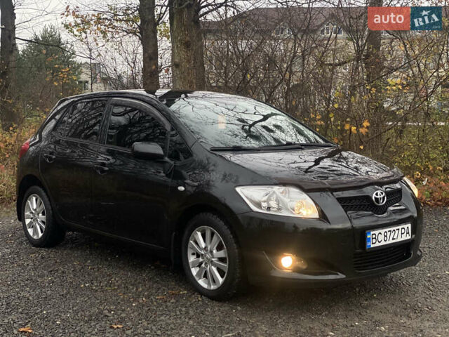 Черный Тойота Аурис, объемом двигателя 1.6 л и пробегом 218 тыс. км за 7000 $, фото 6 на Automoto.ua