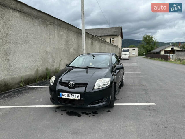 Черный Тойота Аурис, объемом двигателя 1.6 л и пробегом 183 тыс. км за 6450 $, фото 6 на Automoto.ua