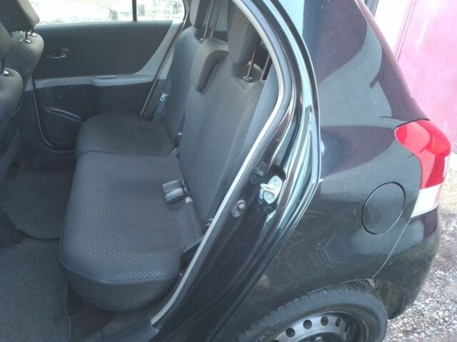 Черный Тойота Аурис, объемом двигателя 1.3 л и пробегом 162 тыс. км за 6500 $, фото 14 на Automoto.ua