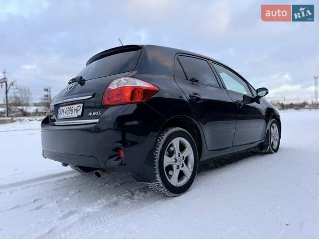Чорний Тойота Ауріс, об'ємом двигуна 1.6 л та пробігом 156 тис. км за 8800 $, фото 21 на Automoto.ua