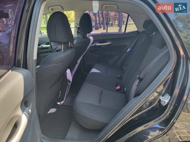 Черный Тойота Аурис, объемом двигателя 1.6 л и пробегом 169 тыс. км за 10800 $, фото 5 на Automoto.ua