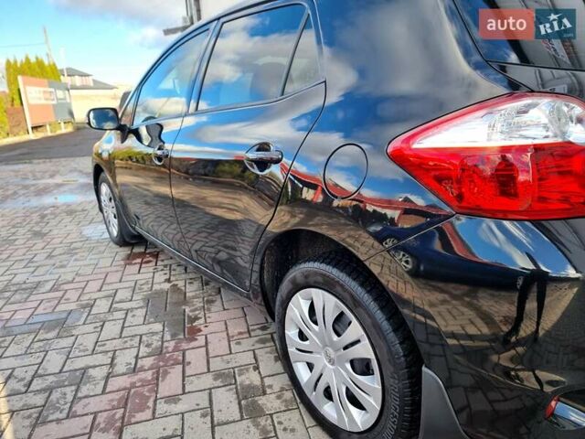 Черный Тойота Аурис, объемом двигателя 1.6 л и пробегом 142 тыс. км за 10200 $, фото 39 на Automoto.ua