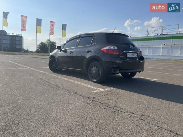 Черный Тойота Аурис, объемом двигателя 1.6 л и пробегом 117 тыс. км за 9200 $, фото 12 на Automoto.ua