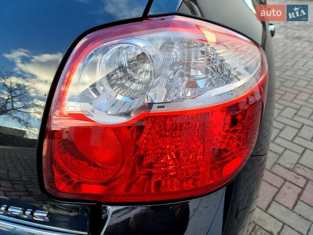 Черный Тойота Аурис, объемом двигателя 1.6 л и пробегом 142 тыс. км за 10200 $, фото 6 на Automoto.ua