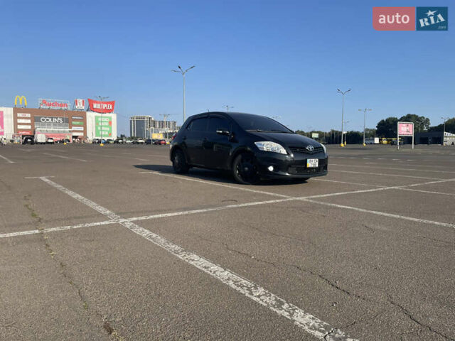 Черный Тойота Аурис, объемом двигателя 1.6 л и пробегом 117 тыс. км за 9200 $, фото 4 на Automoto.ua