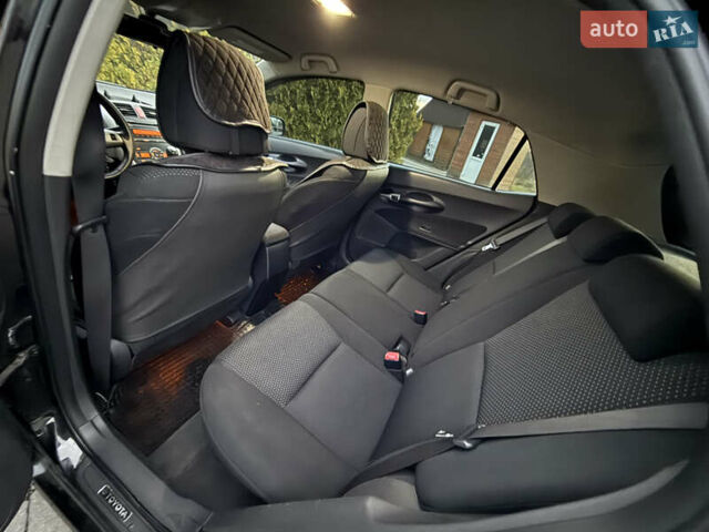 Черный Тойота Аурис, объемом двигателя 1.6 л и пробегом 184 тыс. км за 8999 $, фото 39 на Automoto.ua