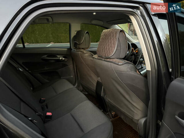 Черный Тойота Аурис, объемом двигателя 1.6 л и пробегом 184 тыс. км за 8999 $, фото 33 на Automoto.ua