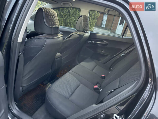 Черный Тойота Аурис, объемом двигателя 1.6 л и пробегом 184 тыс. км за 8999 $, фото 40 на Automoto.ua