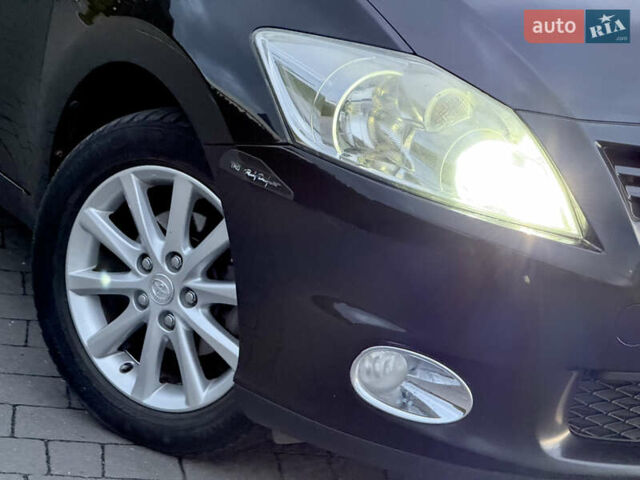 Черный Тойота Аурис, объемом двигателя 1.6 л и пробегом 184 тыс. км за 8999 $, фото 11 на Automoto.ua