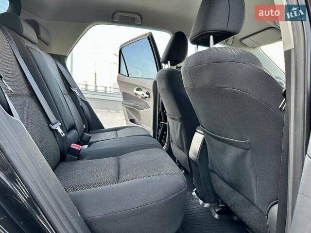 Черный Тойота Аурис, объемом двигателя 1.6 л и пробегом 99 тыс. км за 12800 $, фото 42 на Automoto.ua