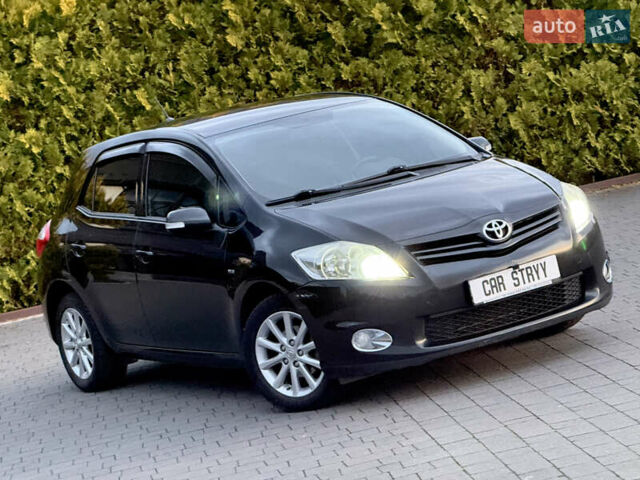 Черный Тойота Аурис, объемом двигателя 1.6 л и пробегом 184 тыс. км за 8999 $, фото 5 на Automoto.ua