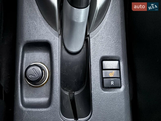 Черный Тойота Аурис, объемом двигателя 1.6 л и пробегом 184 тыс. км за 8999 $, фото 47 на Automoto.ua