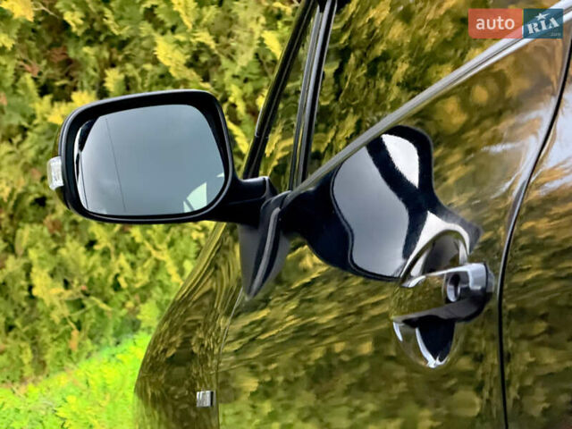 Черный Тойота Аурис, объемом двигателя 1.6 л и пробегом 184 тыс. км за 8999 $, фото 23 на Automoto.ua