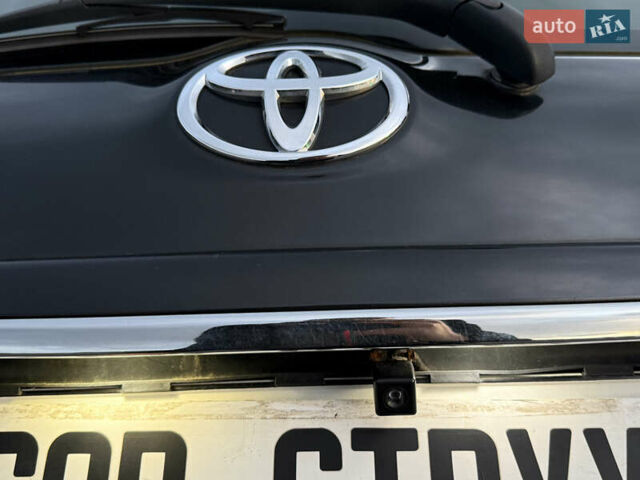 Черный Тойота Аурис, объемом двигателя 1.6 л и пробегом 184 тыс. км за 8999 $, фото 38 на Automoto.ua