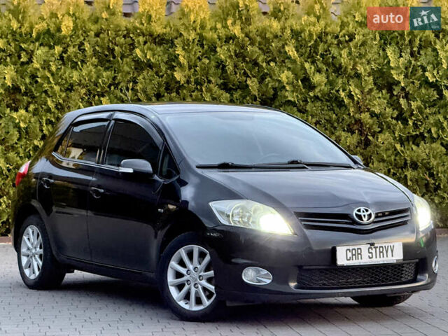 Черный Тойота Аурис, объемом двигателя 1.6 л и пробегом 184 тыс. км за 8999 $, фото 8 на Automoto.ua